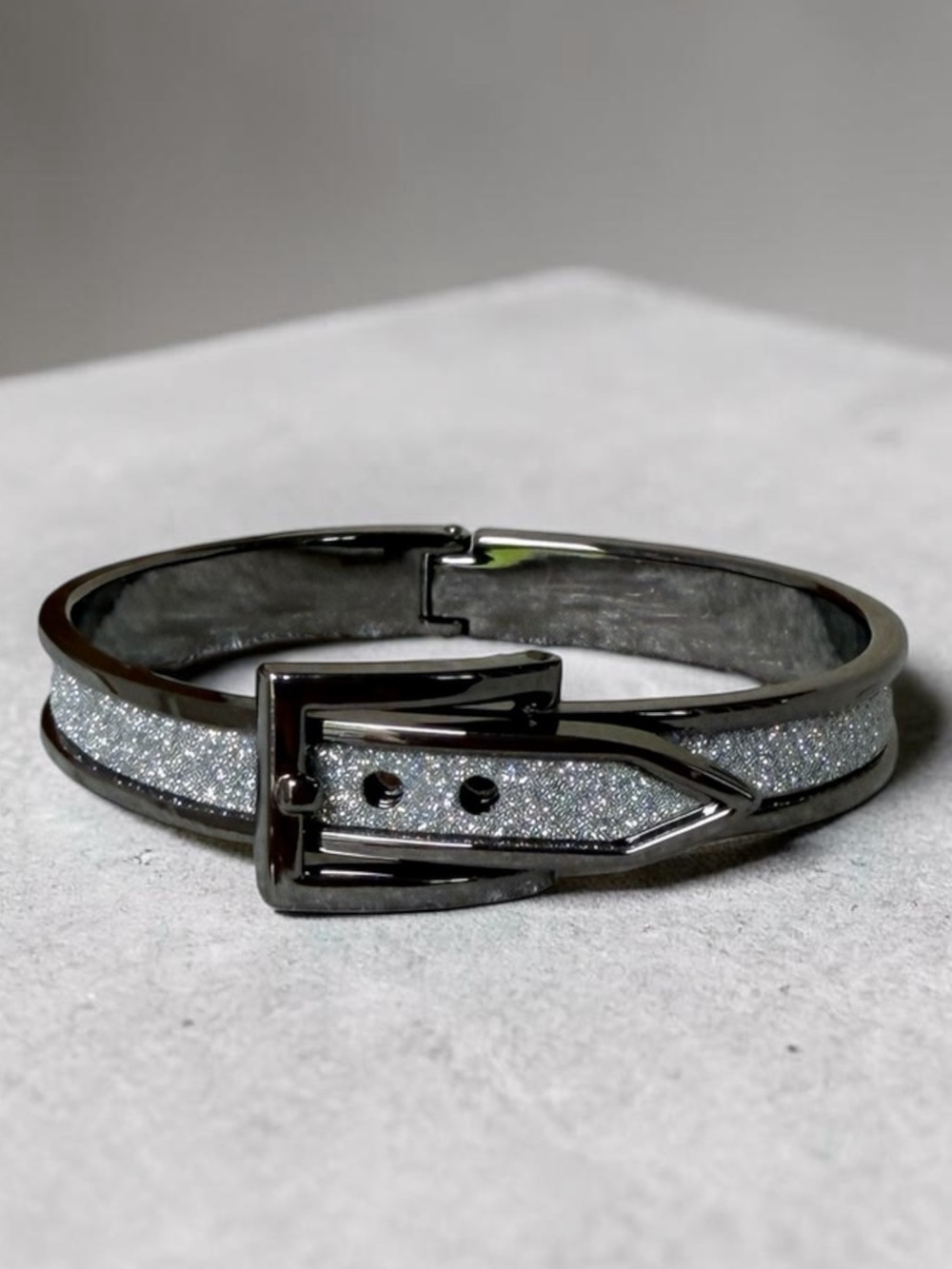 GORGEOUS GUN-METAL GRAY, SILVER SPARKLE BUCKLE BRACELET